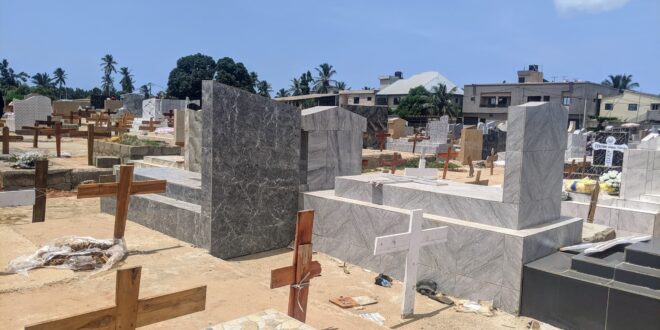 Profanation de tombes Dévégo